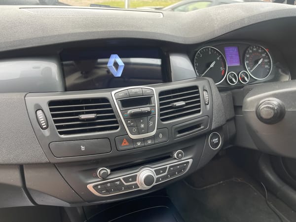 Cars - Retrofitting CarPlay - Renault Laguna Coupe